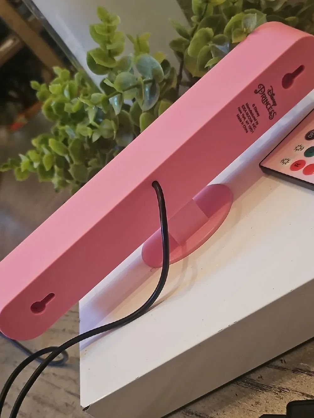 Pink 'Girl Power' LED Light with Remote - Picture 4 of 7